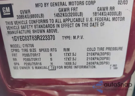 2003 Cadillac Escalade Standard z USA, uszkodzony, nr VIN 1GYEC63T63R223370